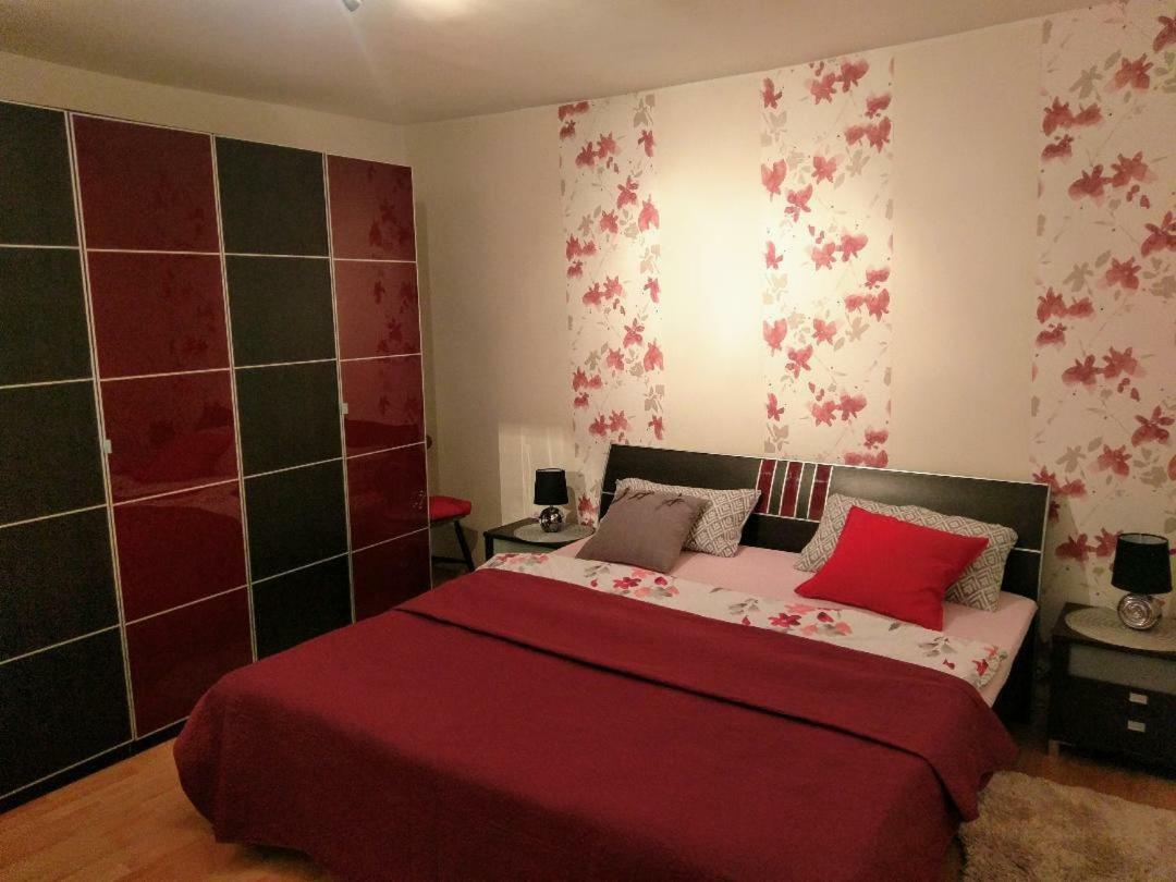 Lovely Apartment With Garden And Terrace Rijeka Buitenkant foto